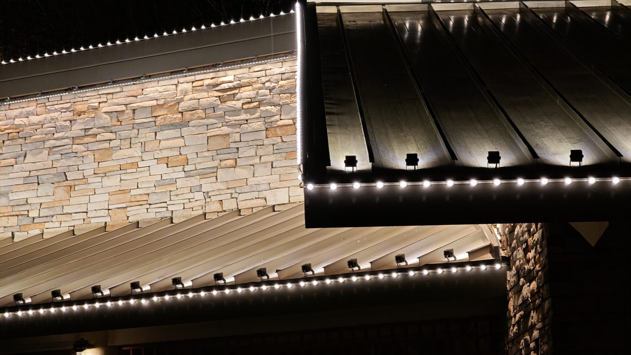 Building Facade Lighting